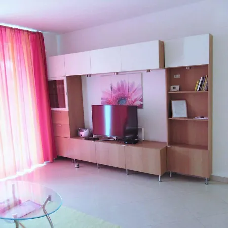 Appartamento In Csopak/balaton 18320 *